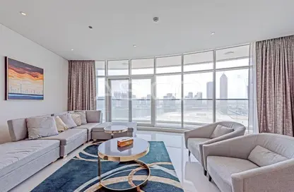 Apartment - 3 Bedrooms - 4 Bathrooms for rent in Bay's Edge - Business Bay - Dubai