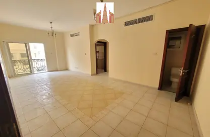 Apartment - 2 Bedrooms - 2 Bathrooms for rent in Muwaileh 3 Building - Muwaileh - Sharjah