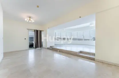 Apartment - 3 Bedrooms - 4 Bathrooms for sale in KG Tower - Dubai Marina - Dubai