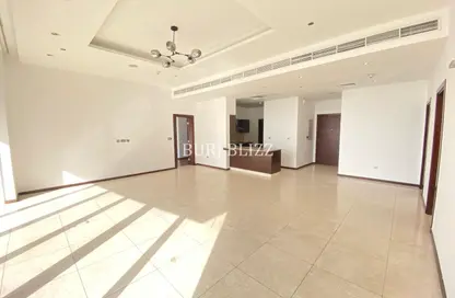 Apartment - 2 Bedrooms - 3 Bathrooms for rent in Emerald - Tiara Residences - Palm Jumeirah - Dubai