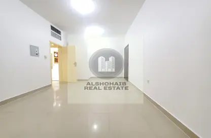 Apartment - 1 Bedroom - 1 Bathroom for rent in Delma Street - Al Mushrif - Abu Dhabi