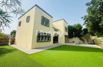 Villa - 3 Bedrooms - 4 Bathrooms for rent in Legacy - Jumeirah Park - Dubai