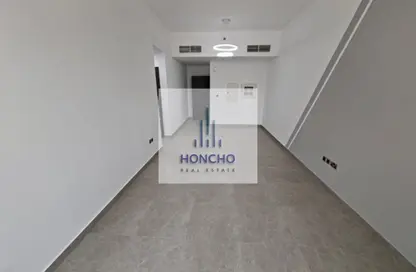 Apartment - 2 Bedrooms - 3 Bathrooms for rent in Jumeirah Garden City - Al Satwa - Dubai