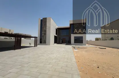 Villa - 5 Bedrooms - 7+ Bathrooms for rent in Al Aweer 1 - Al Aweer - Dubai
