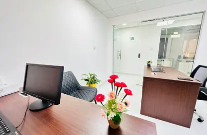 Office Space - Studio - 1 Bathroom for rent in Silver Home Building - Hor Al Anz - Deira - Dubai