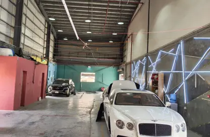 Warehouse - Studio - 1 Bathroom for rent in Al Khawaneej - Dubai
