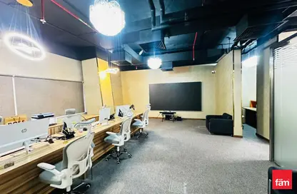 مكتب - استوديو للايجار في خليج آيريس - الخليج التجاري - دبي