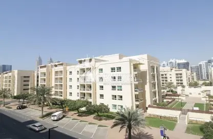 Apartment - 1 Bedroom - 2 Bathrooms for rent in Travo Tower B - Travo - The Views - Dubai