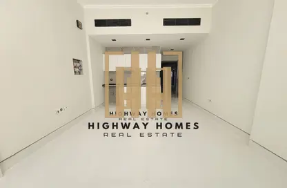 Apartment - Studio - 1 Bathroom for rent in Sarab 2 - Aljada - Sharjah