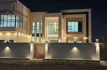 فيلا - 8 غرف نوم - 8 حمامات للبيع في الرمقية - ضاحية الجواز (واسط سابقا) - الشارقة