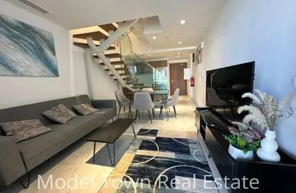 Apartment - 2 Bedrooms - 2 Bathrooms for rent in Oasis 1 - Oasis Residences - Masdar City - Abu Dhabi