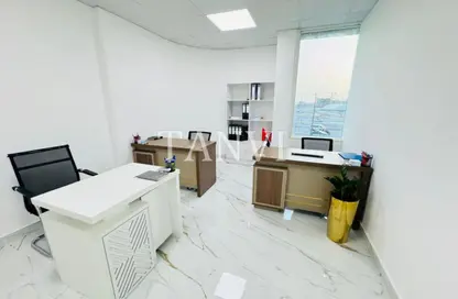 Office Space - Studio - 1 Bathroom for rent in Fatima Mohammad Ahmad Bin Suleiman Building - Al Raffa - Bur Dubai - Dubai