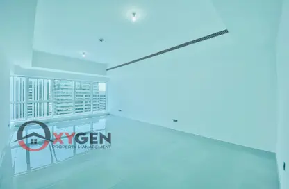 Empty Room image for: Apartment - 2 Bedrooms - 2 Bathrooms for rent in Abu Dhabi Plaza Tower - Al Najda Street - Abu Dhabi, Image 1