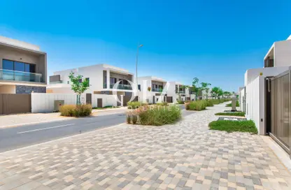 Terrace image for: Townhouse - 3 Bedrooms - 4 Bathrooms for sale in The Magnolias - Yas Acres - Yas Island - Abu Dhabi, Image 1