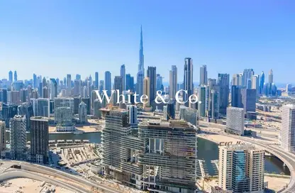 شقة - 2 غرف نوم - 2 حمامات للبيع في تاور B - داماك تاورز من باراماونت - الخليج التجاري - دبي