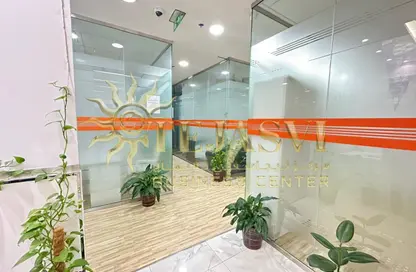 Office Space - Studio - 1 Bathroom for rent in Al Fajer Complex - Oud Metha - Bur Dubai - Dubai