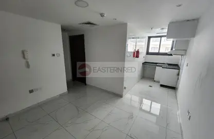 شقة - غرفة نوم - 1 حمام للايجار في المرحلة 2 - الفرجان - دبي شقة - غرفة نوم - 1 حمام للايجار في المرحلة 2 - الفرجان - دبي