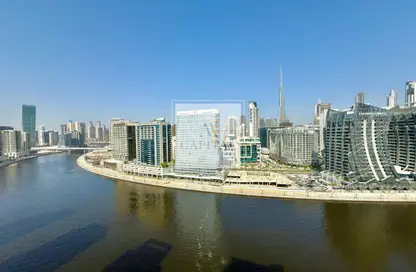 Apartment - 2 Bedrooms - 3 Bathrooms for rent in Waves Tower - Business Bay - Dubai