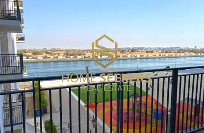 Apartment - Studio - 1 Bathroom for rent in Waters Edge - Yas Island - Abu Dhabi