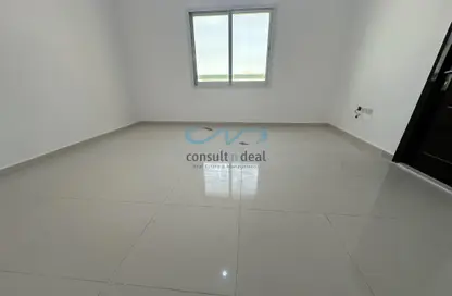 Apartment - Studio - 1 Bathroom for rent in Mohamed Bin Zayed Centre - Mohamed Bin Zayed City - Abu Dhabi