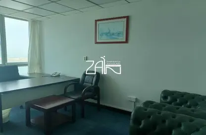 مكتب - استوديو للايجار في شارع الكورنيش - أبوظبي