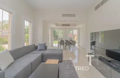 Villa - 3 Bedrooms - 3 Bathrooms for rent in Springs 15 - The Springs - Dubai