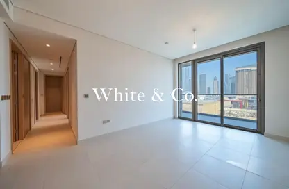 Apartment - 3 Bedrooms - 4 Bathrooms for sale in Vida Dubai Mall Tower 2 - Vida Residences Dubai Mall - Downtown Dubai - Dubai