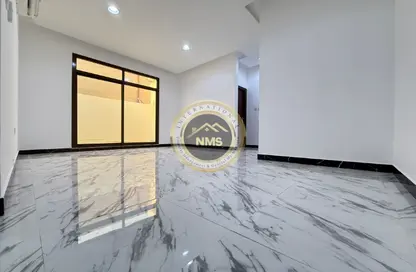 Apartment - 2 Bedrooms - 2 Bathrooms for rent in Rawdhat - Airport Road - Abu Dhabi