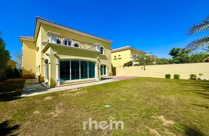 فيلا - 3 غرف نوم - 4 حمامات للايجار في التراث - جميرا بارك - دبي