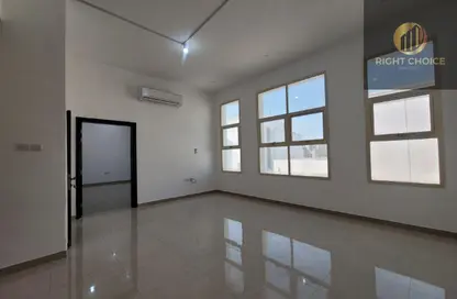 شقة - غرفة نوم - 1 حمام للايجار في فيلات مدينة خليفة آيه - مدينة خليفة أ - مدينة خليفة - أبوظبي