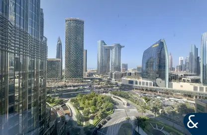 Apartment - 1 Bedroom - 2 Bathrooms for rent in Armani Residence - Burj Khalifa Area - Downtown Dubai - Dubai