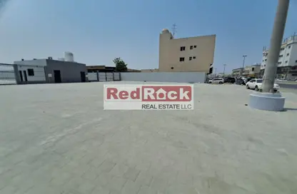 أرض - استوديو للايجار في المنطقة الصناعية رقم 5 - المنطقة الصناعية بالشارقة - الشارقة