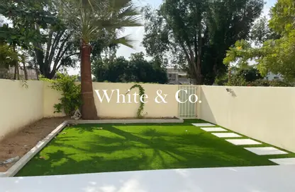 Villa - 2 Bedrooms - 3 Bathrooms for rent in Springs 12 - The Springs - Dubai