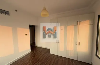 شقة - 3 غرف نوم - 3 حمامات للايجار في برج إس آر إس - الراشدية 1 - الراشدية - عجمان