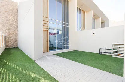 تاون هاوس - غرفة نوم - 2 حمامات للايجار في روكان 3 - روكان - دبي لاند - دبي