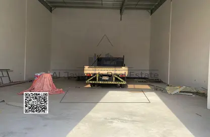 Warehouse - Studio - 1 Bathroom for rent in Umm Al Thuoob - Umm Al Quwain