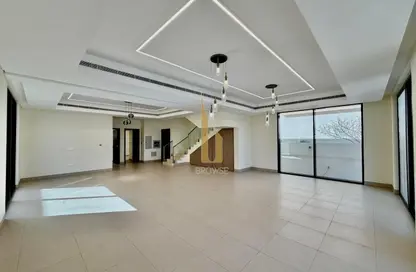 Villa - 4 Bedrooms - 4 Bathrooms for rent in Umm Suqeim 1 Villas - Umm Suqeim 1 - Umm Suqeim - Dubai