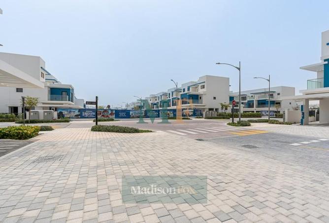 15036695 - Property Main Image