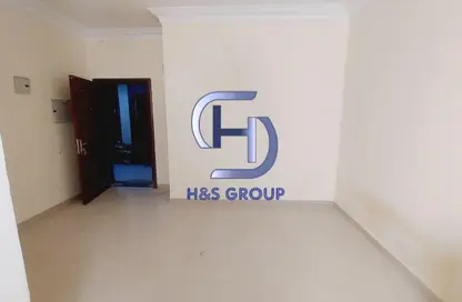 Apartment - Studio - 1 Bathroom for rent in Muwailih Building - Muwaileh - Sharjah