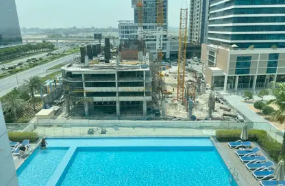 Apartment - Studio - 1 Bathroom for rent in SOL Bay - Business Bay - Dubai