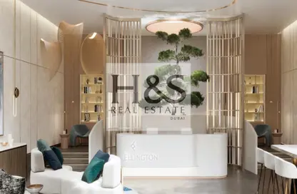 Apartment - 1 Bedroom - 2 Bathrooms for sale in The Crestmark - Business Bay - Dubai