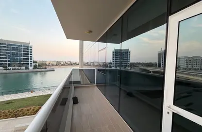 شقة - غرفة نوم - 2 حمامات للايجار في مساكن جاتواي - ميناء العرب - راس الخيمة - رأس الخيمة شقة - غرفة نوم - 2 حمامات للايجار في مساكن جاتواي - ميناء العرب - راس الخيمة - رأس الخيمة