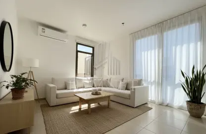 شقة - 2 غرف نوم - 2 حمامات للبيع في 4A شقق زهرة النسيم - زهرة بريز أبارتمنتس 4 - شقق زهرة النسيم - تاون سكوير - دبي