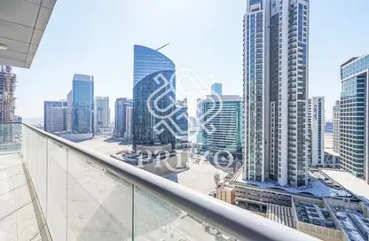 Apartment - 2 Bedrooms - 3 Bathrooms for sale in Bahwan Tower Downtown - Downtown Dubai - Dubai
