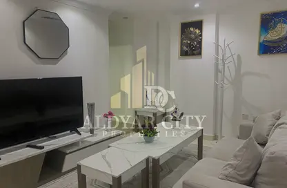 Apartment - 1 Bedroom - 1 Bathroom for rent in Ajman Corniche Residences - Ajman Corniche Road - Ajman