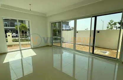 Townhouse - 3 Bedrooms - 3 Bathrooms for rent in Victoria 2 - Damac Hills 2 - Dubai