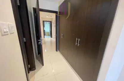 شقة - 3 غرف نوم - 4 حمامات للايجار في برج دوجا - شارع الشيخ زايد - دبي شقة - 3 غرف نوم - 4 حمامات للايجار في برج دوجا - شارع الشيخ زايد - دبي