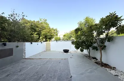 فيلا - 2 غرف نوم - 3 حمامات للايجار في الينابيع 3 - الينابيع - دبي