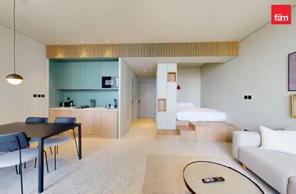مجمع سكني - 1 حمام للايجار في رأسًا على عقب - الخليج التجاري - دبي