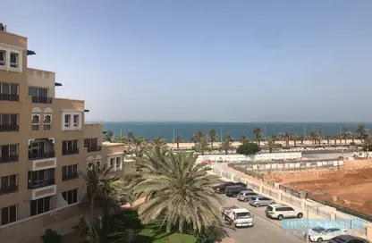 شقة - غرفة نوم - 2 حمامات للايجار في كهرمان - باب البحر - جزيرة المرجان - رأس الخيمة